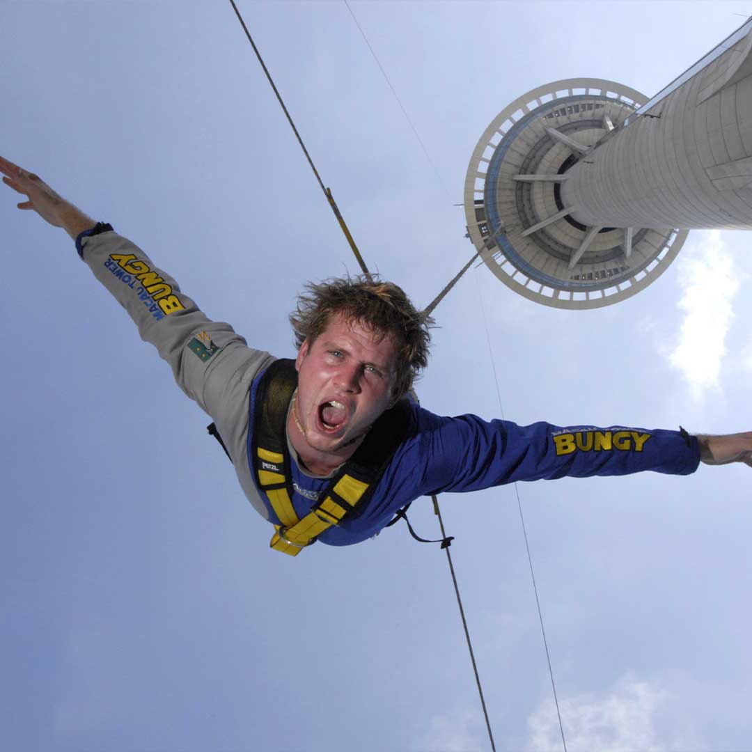 Saut à l’élastique le plus haut du monde - SKYPARK | Viaduc de la Souleuvre