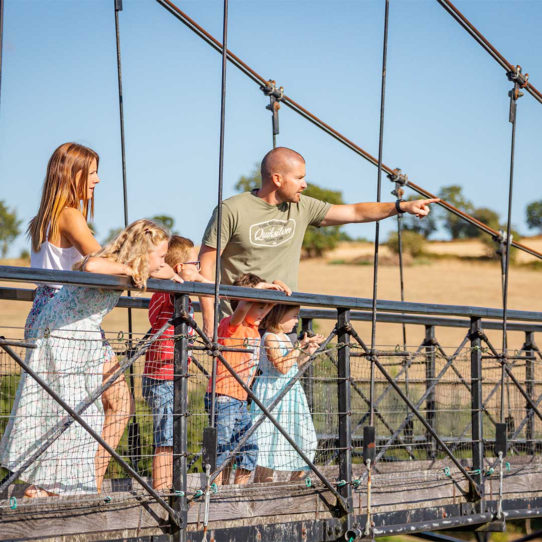 Préparez vos vacances : activités en famille au Viaduc de la Souleuvre